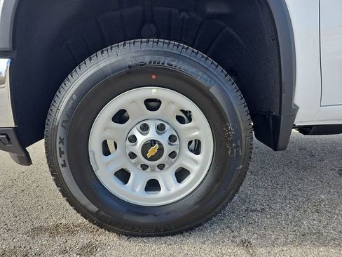 New 2026 Chevrolet Silverado 3500 W/T AWD/4WD image 32
