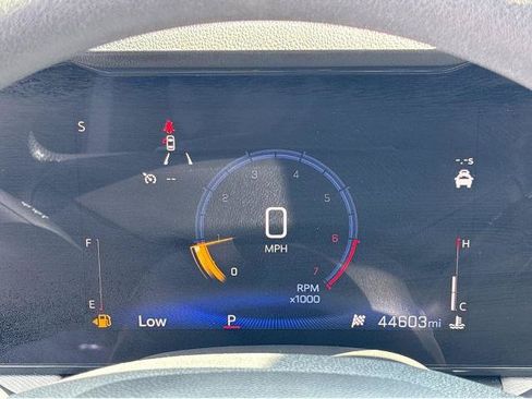 Used 2024 Chevrolet TrailBlazer LS FWD image 3