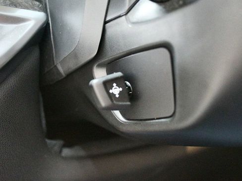 Used 2025 BMW X5 xDrive40i w/ Executive Package image 80