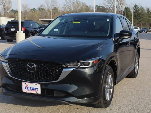 Used 2025 MAZDA CX-5 AWD 2.5 S w/ Preferred Package image 4
