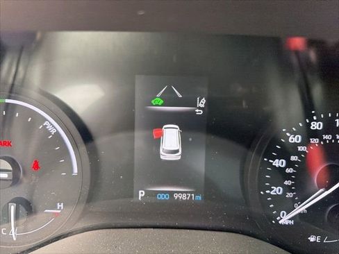 Used 2021 Toyota Sienna XLE image 5