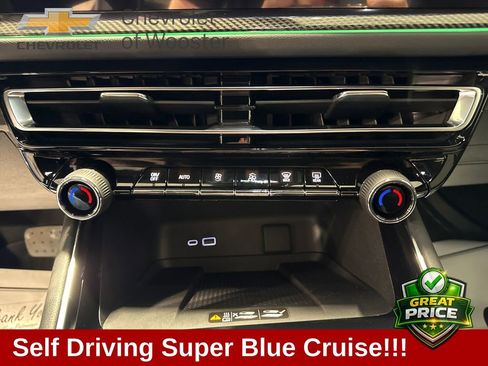 New 2026 Chevrolet Traverse High Country w/ LPO, Floor Liner Package AWD/4WD image 19