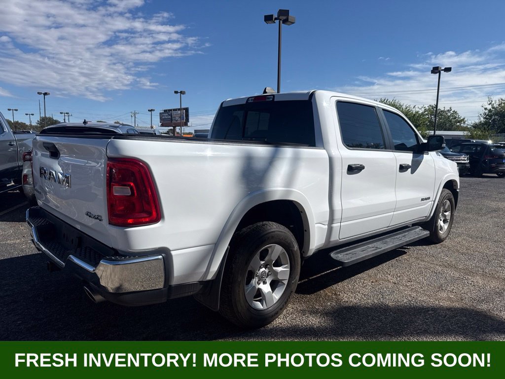 Used 2025 RAM 1500 Big Horn AWD/4WD image 2