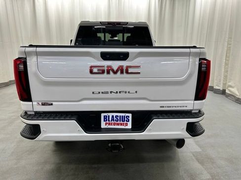 Used 2025 GMC Sierra 2500 Denali w/ Denali Reserve Package AWD/4WD image 35