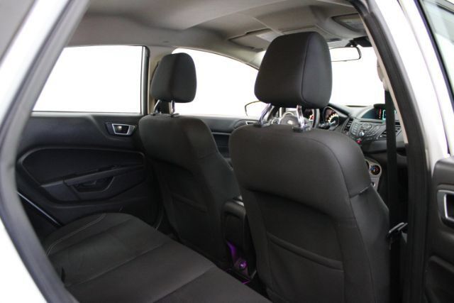 Used 2016 Ford Fiesta SE w/ Cold Weather Package FWD image 23