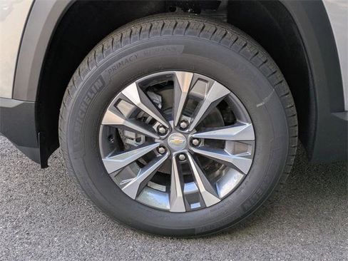 New 2026 Chevrolet Equinox LT w/ LPO, Floor Liner Package image 32