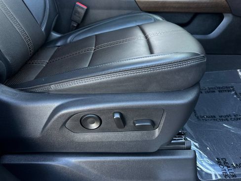 Used 2026 Chevrolet Silverado 1500 High Country w/ Technology Package AWD/4WD image 23