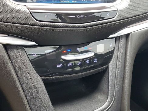Certified 2019 Cadillac XT5 Luxury AWD/4WD image 35