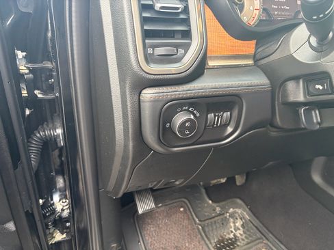 Used 2021 RAM 3500 Limited image 25