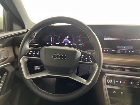 New 2025 Audi Q5 Premium Plus image 18