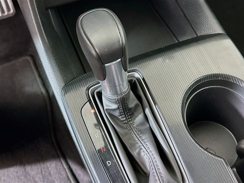 Used 2025 Honda Civic Sport image 24