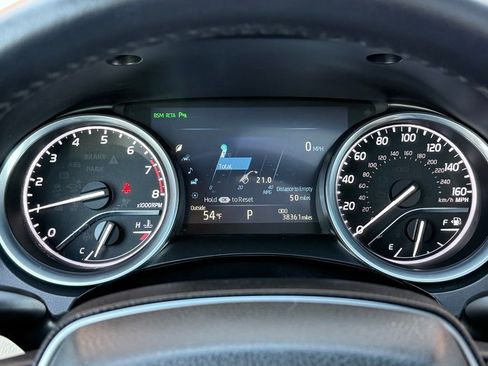 Used 2018 Toyota Camry XLE w/ Driver Assist Package image 32