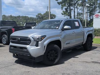 Used 2025 Toyota Tacoma SR5
