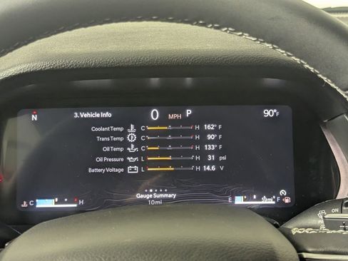 New 2025 Jeep Grand Cherokee Altitude image 22