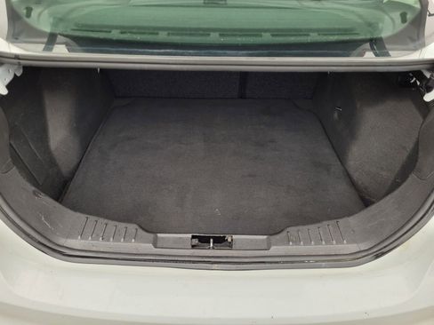 Used 2018 Ford Focus SE image 33