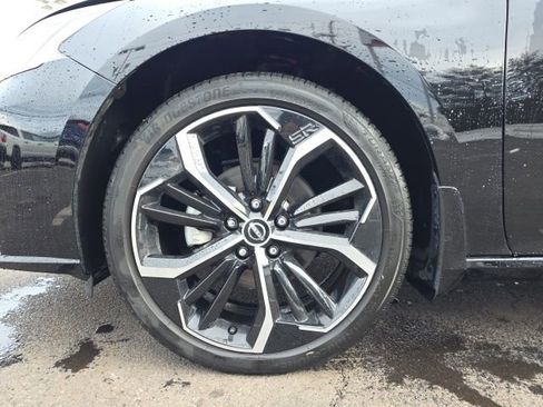 Used 2023 Nissan Altima 2.5 SR image 10