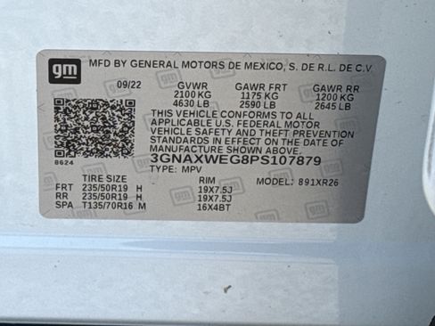 Used 2023 Chevrolet Equinox RS w/ RS Leather Package AWD/4WD image 34