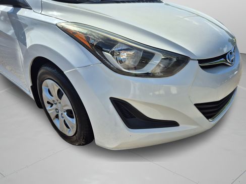Used 2016 Hyundai Elantra SE FWD image 56