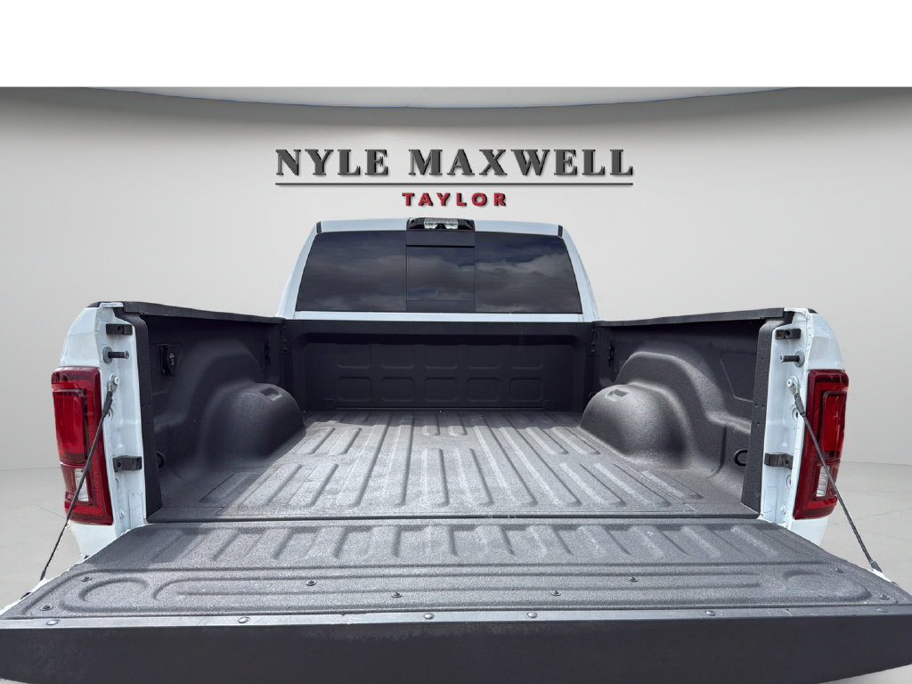 Used 2025 RAM 2500 Laramie w/ Night Edition AWD/4WD image 34