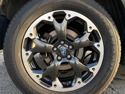 Used 2023 Subaru Crosstrek 2.0i Premium image 29