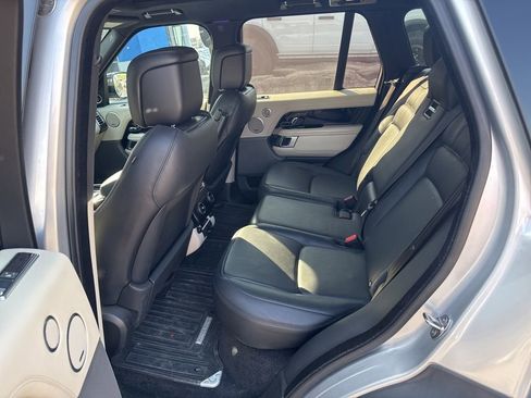 Used 2020 Land Rover Range Rover HSE image 8