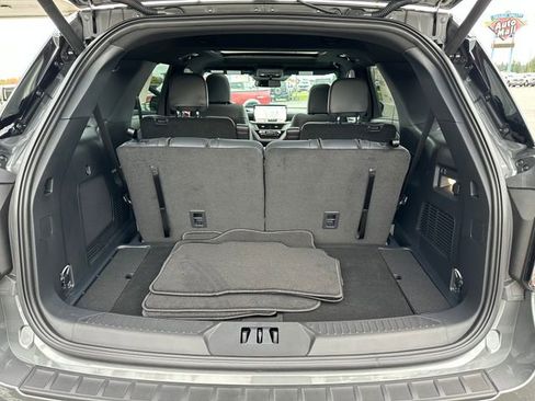 New 2025 Ford Explorer ST-Line w/ Premium Package image 24