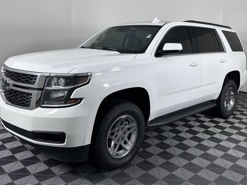 Used 2016 Chevrolet Tahoe LT image 4