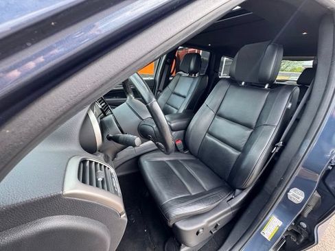Used 2020 Jeep Grand Cherokee Limited AWD/4WD image 9