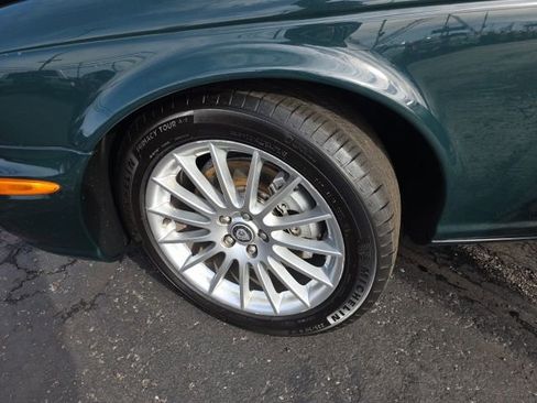 Used 2007 Jaguar XJ8 image 51