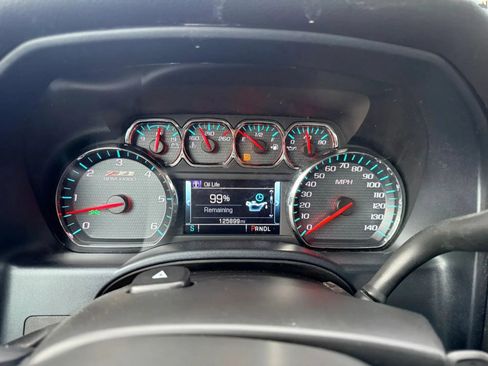 Used 2019 Chevrolet Silverado 1500 LT w/ All Star Edition AWD/4WD image 9
