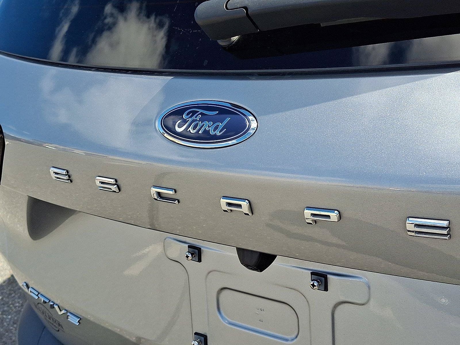 Used 2024 Ford Escape Active w/ Tech Pack #1 AWD/4WD image 32