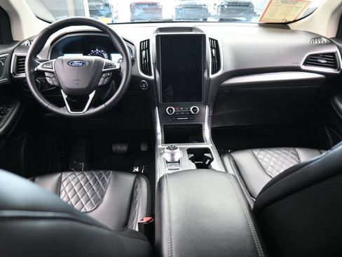 Used 2024 Ford Edge Titanium AWD/4WD image 39