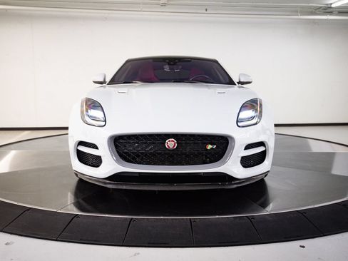 Used 2018 Jaguar F-TYPE R AWD/4WD image 10