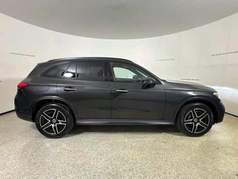 Used 2024 Mercedes-Benz GLC 300 4MATIC image 6