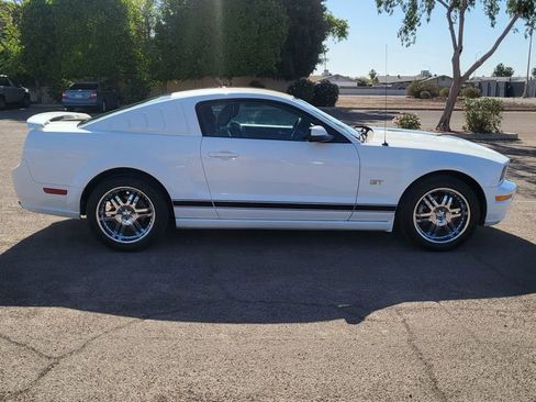 Used 2008 Ford Mustang GT Premium RWD image 10