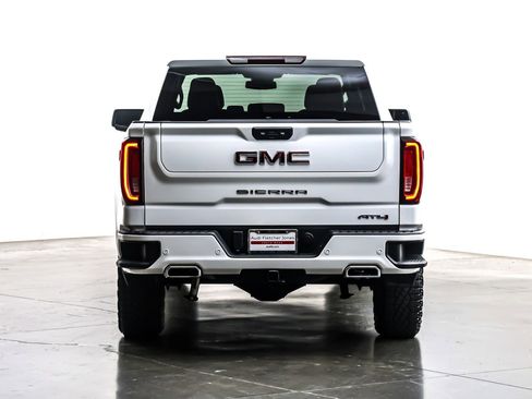 Used 2025 GMC Sierra 1500 AT4 image 4