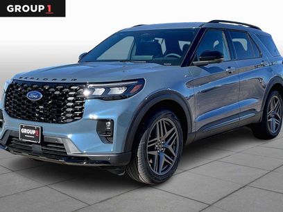 New 2026 Ford Explorer ST-Line w/ ST-Line Street Pack