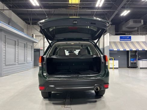Used 2024 Subaru Forester Limited w/ POP Package 3 AWD/4WD image 9