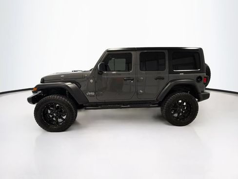 Used 2021 Jeep Wrangler Unlimited Sport AWD/4WD image 4