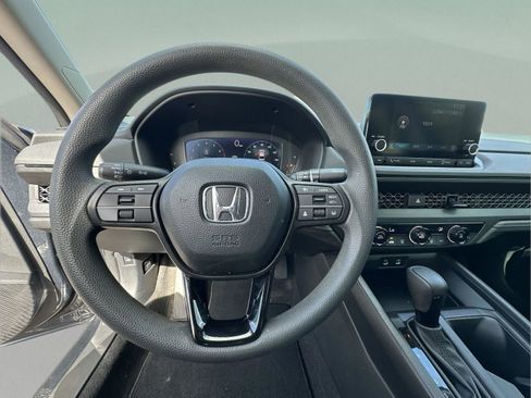 Certified 2023 Honda Accord LX image 10