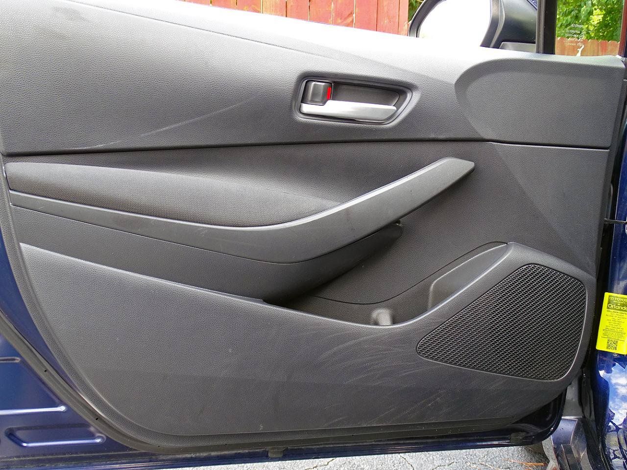 Used 2021 Toyota Corolla LE w/ LE Convenience Package FWD image 20