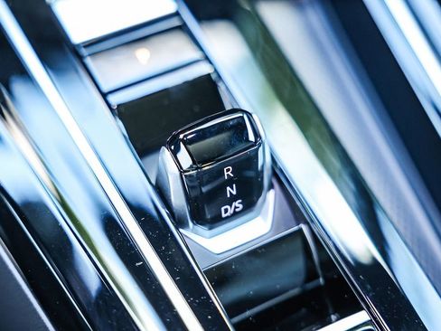 New 2026 Volkswagen GTI SE image 33