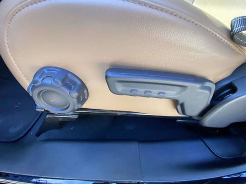 Used 2022 Jeep Wrangler Unlimited Sahara w/ Cold Weather Group image 14