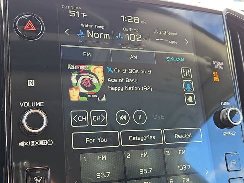 Used 2023 Subaru Ascent 8-Passenger image 21