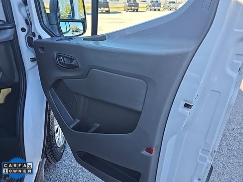 Used 2023 Ford Transit 350 XLT image 18