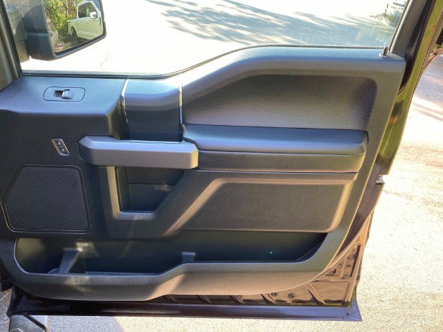 Used 2020 Ford F150 XLT w/ Equipment Group 302A Luxury AWD/4WD image 37