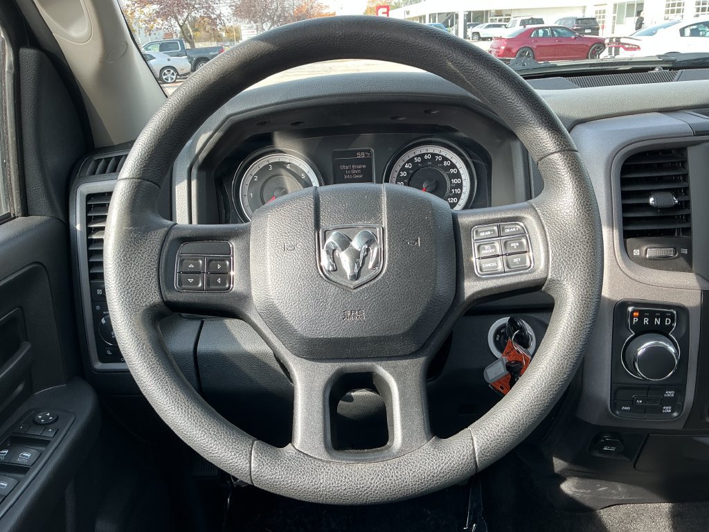 Used 2014 RAM 1500 Express AWD/4WD image 15