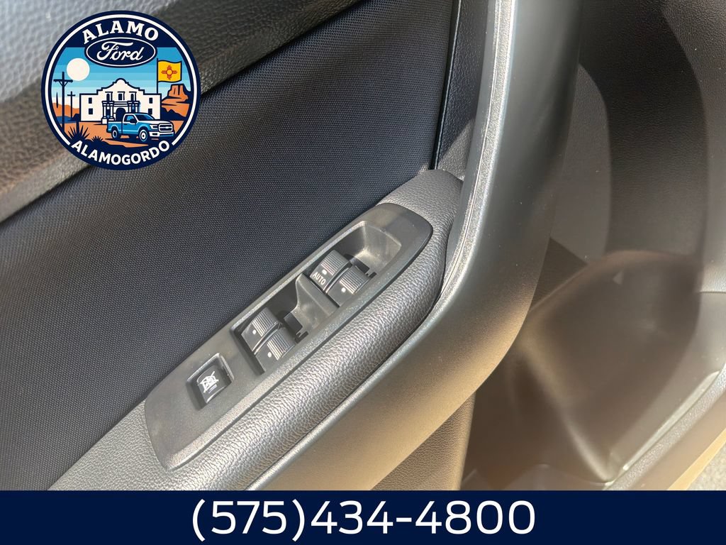 Used 2022 Ford Ranger XLT w/ Equipment Group 301A Mid AWD/4WD image 11