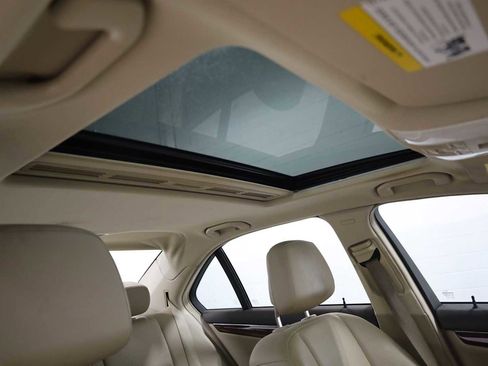 Used 2011 Mercedes-Benz C 300 4MATIC Sedan image 18