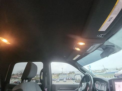 Used 2022 RAM 2500 Big Horn w/ Snow Chief Group image 16